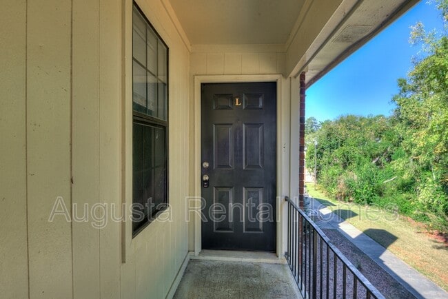 Photo - 2515 Ctr W Pkwy