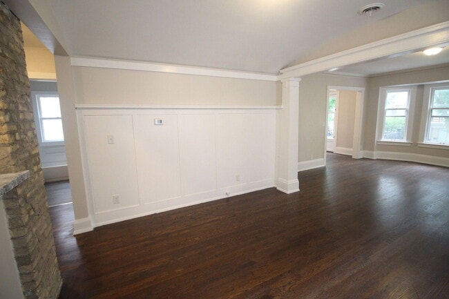 Photo - 2161 N 48th St