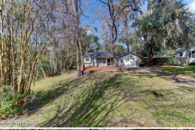 Photo - 4641 Yerkes St