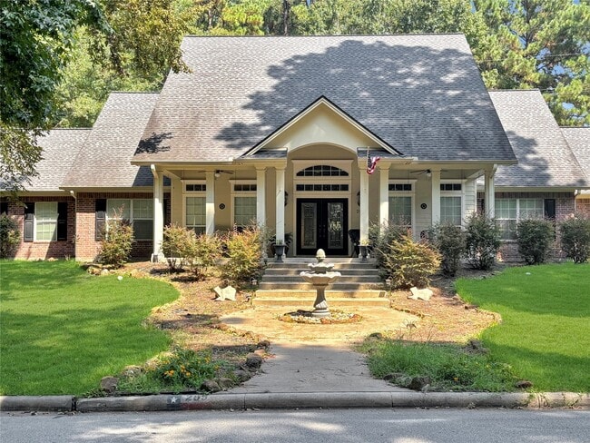 Building Photo - 289 Broadmoor Dr