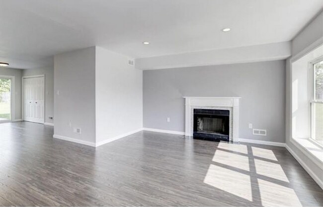 Photo - 62-63 3 Rivers Dr