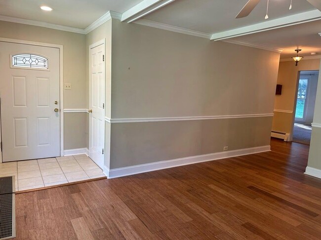 Photo - 856 Brickley Dr