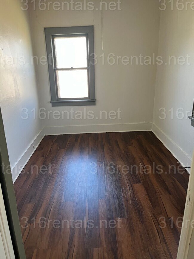 Photo - $700 - 1 bed 1 bath - Single Family Home