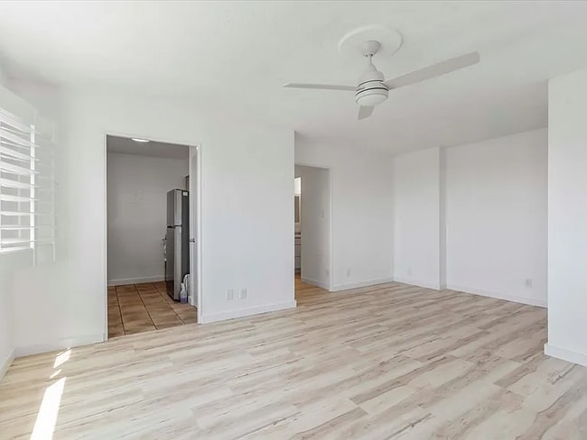 Photo - 130 S 1300 E Unit 605