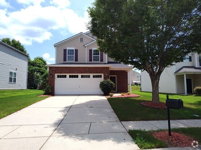 Building Photo - Pristine home located in the Woodbury comm...