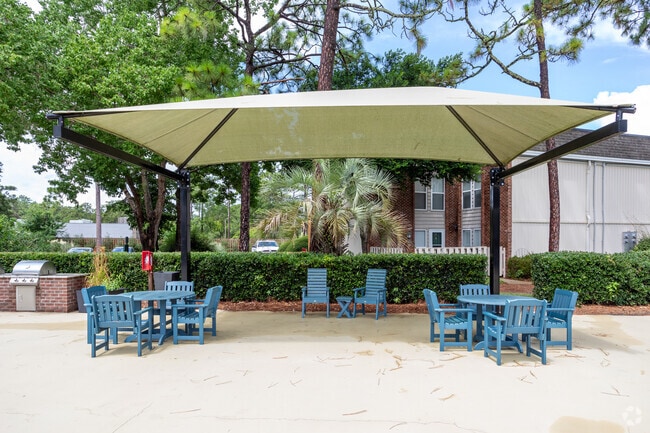 Photo - Glenmeade Village