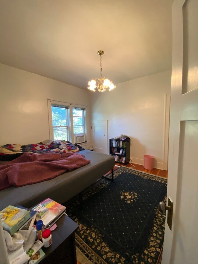 Photo - 1014 W Park St