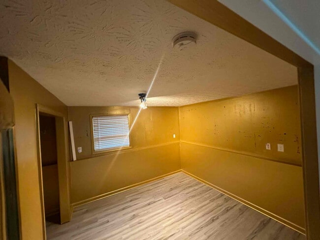 Photo - 4348 Bradley Dr SW