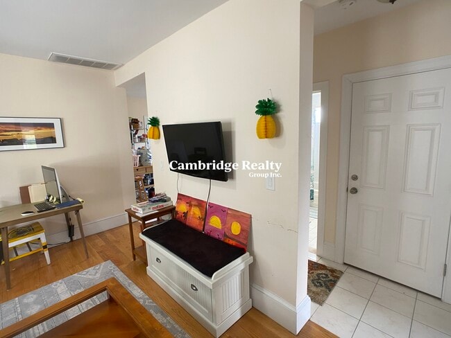 Photo - 24 Willard Ave Unit 3A