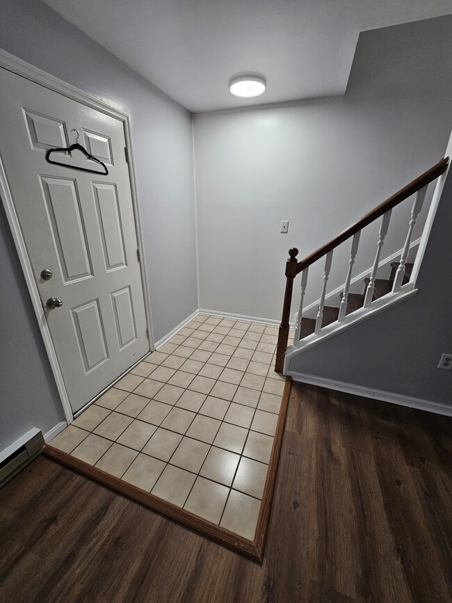 Photo - 450 Garland Cir