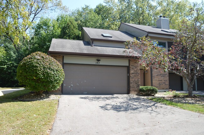 Building Photo - 143 Ponwood Cir Unit 143 Rental