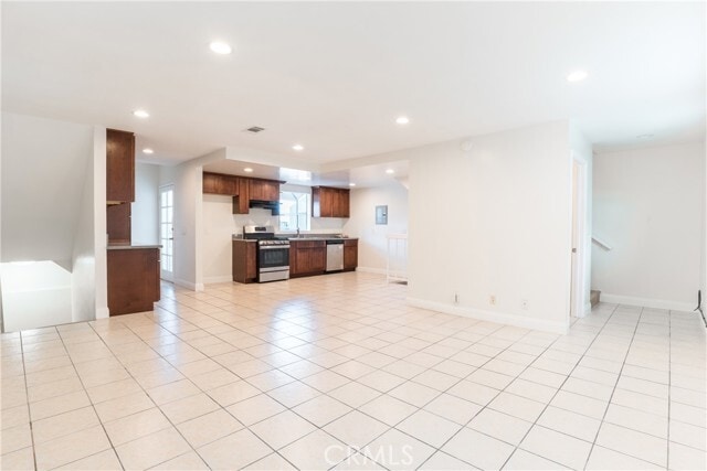 Photo - 22707 S Figueroa St