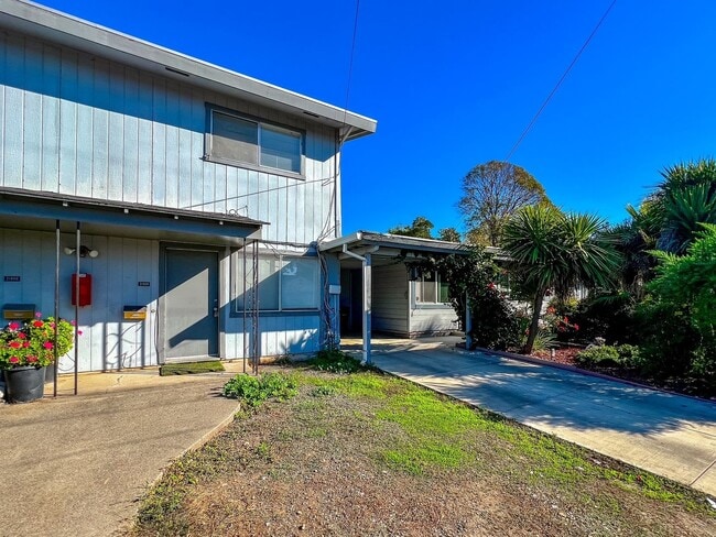 Building Photo - Parrish Road, 2186-2192 Unit 2186D