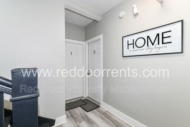 Photo - 1329 E Market St Unidad 2