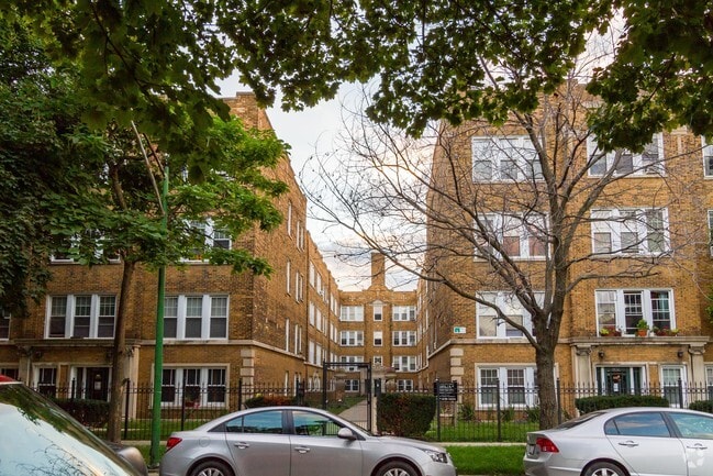 Photo - 4424-4432 N Seeley Ave