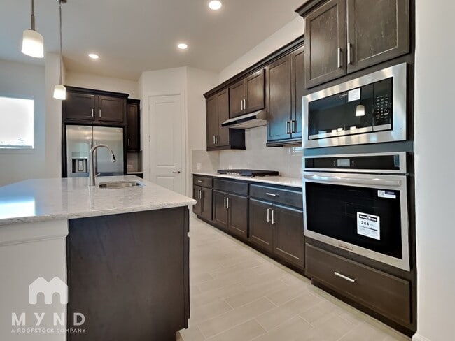 Photo - 15170 London Gavroche Ln