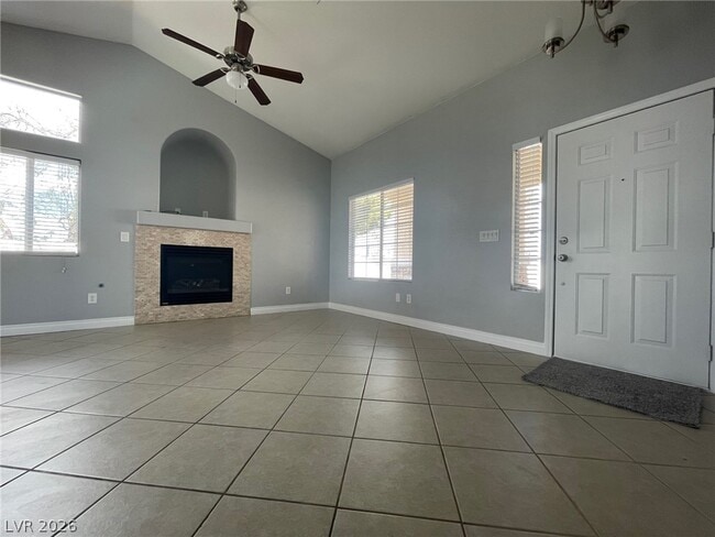 Photo - 5415 Altoona St