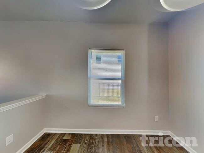 Photo - 176 Hidden Lakes Rd