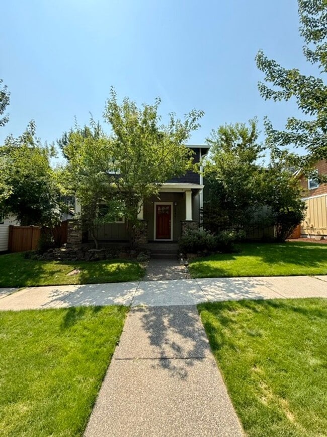 Building Photo - 20441 Aberdeen Dr
