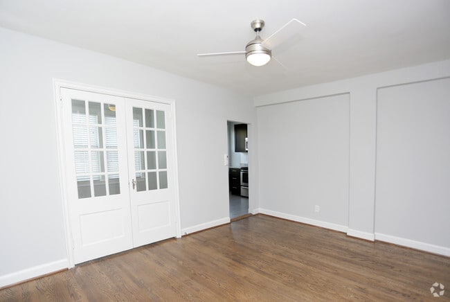 800 ft² 2 habitaciones - Sala de estar