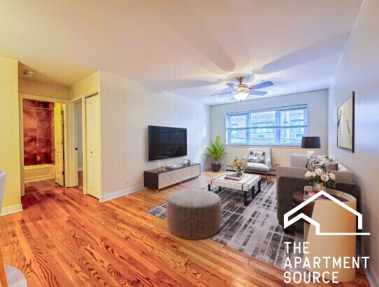 Building Photo - 628 W Wrightwood Ave