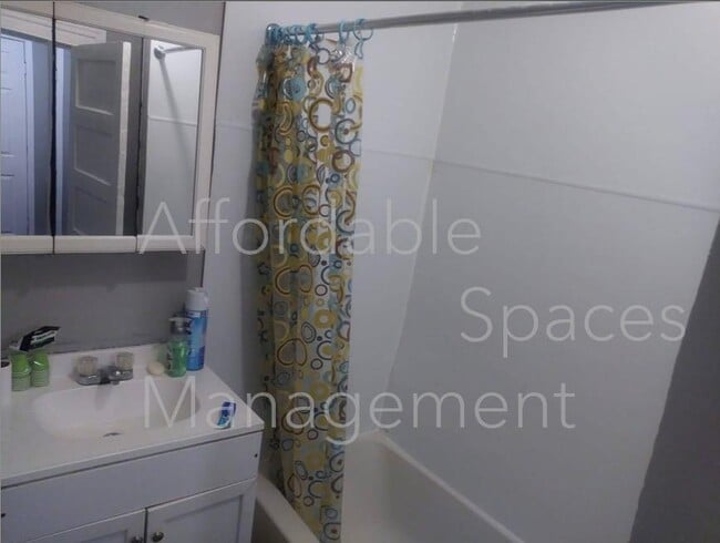 Photo - 160 Lamar St
