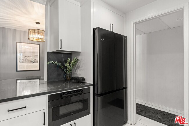 Photo - 2018 Griffith Park Blvd Unit 121