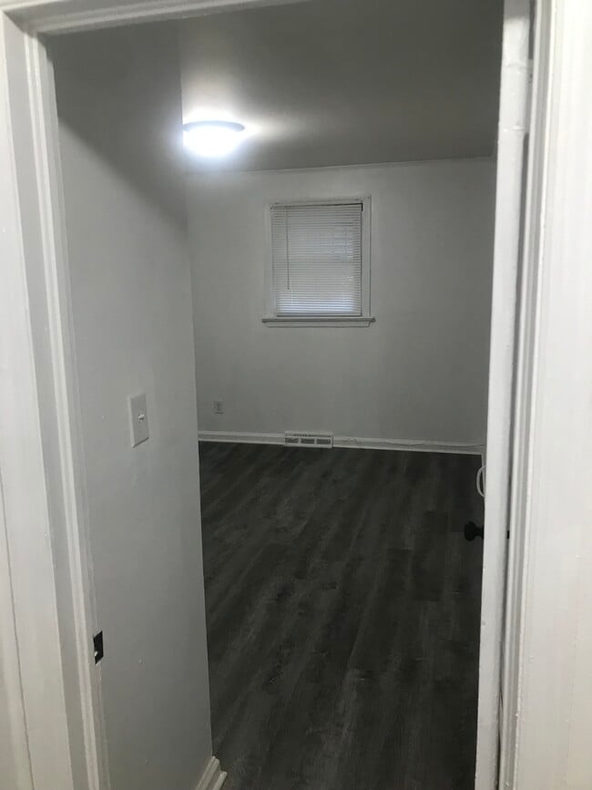 Photo - 604 E Highland Ave