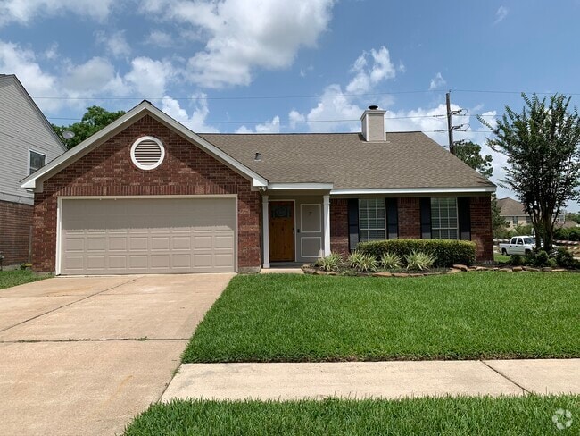 Building Photo - 8802 Sunny Point Dr Rental