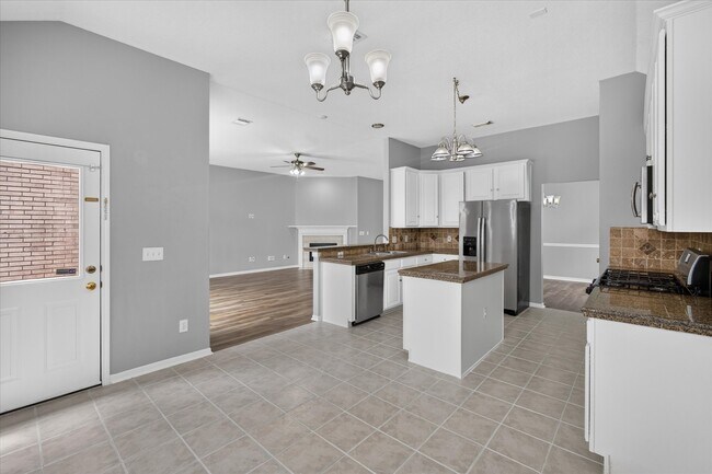 Photo - 26 Millport Dr