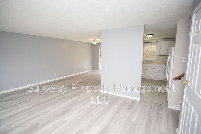 Photo - 57 Lady Diana Cir