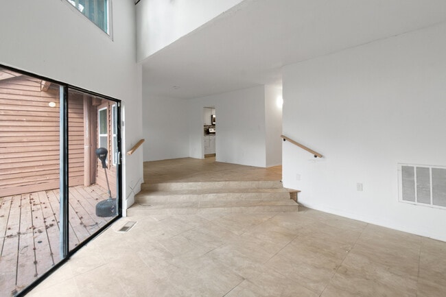 Photo - 2565 Terrace Trail