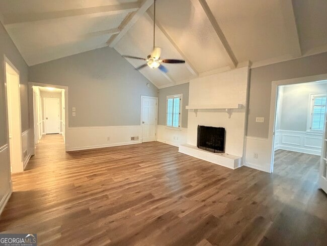 Photo - 315 Hardscrabble Rd