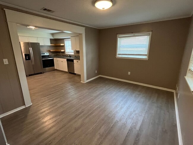 Photo - 204 N Frankfort Ave