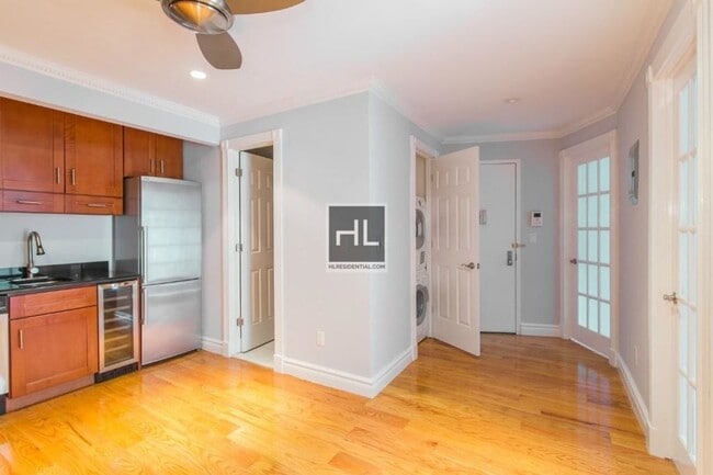E 9TH ST. - E 9TH ST. Apartamento Unidad 7