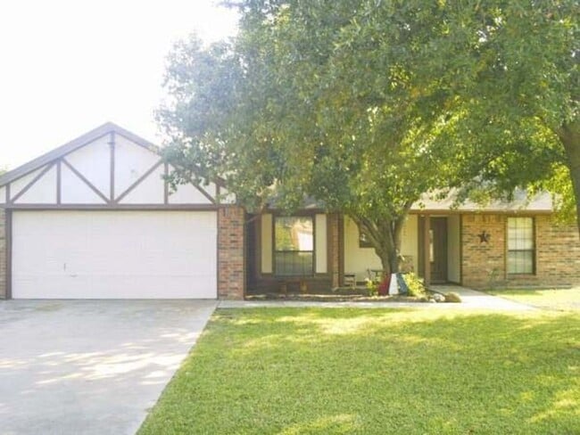 Building Photo - Great 3 Bdrm 2 Bath Home for Lease in Corinth, Tx
