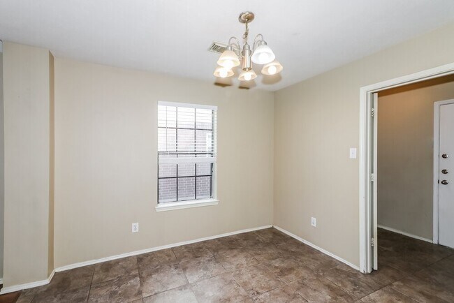 Photo - 6618 Sutton Meadows Dr