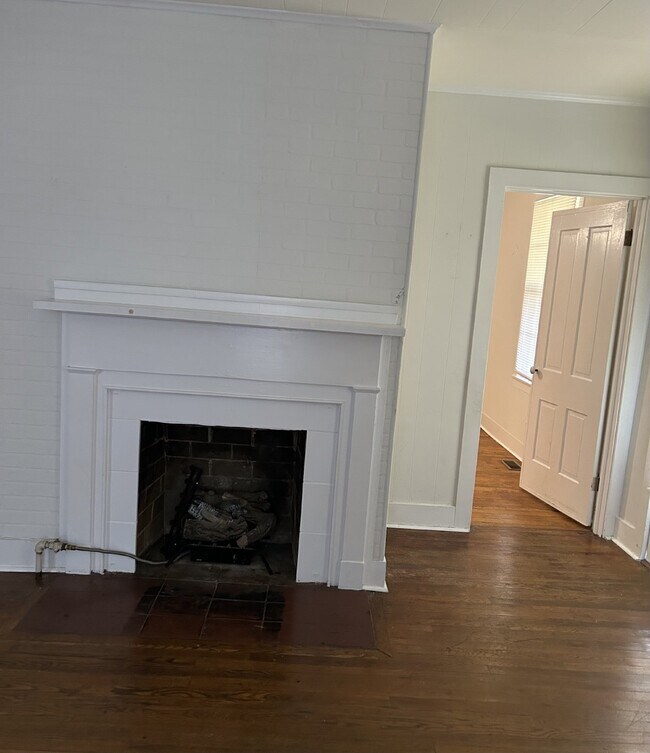 Photo - 3BD 1 BA HOUSE FOR RENT IN ALGOOD