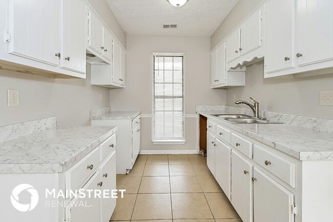 Photo - 6045 Valleydale Dr