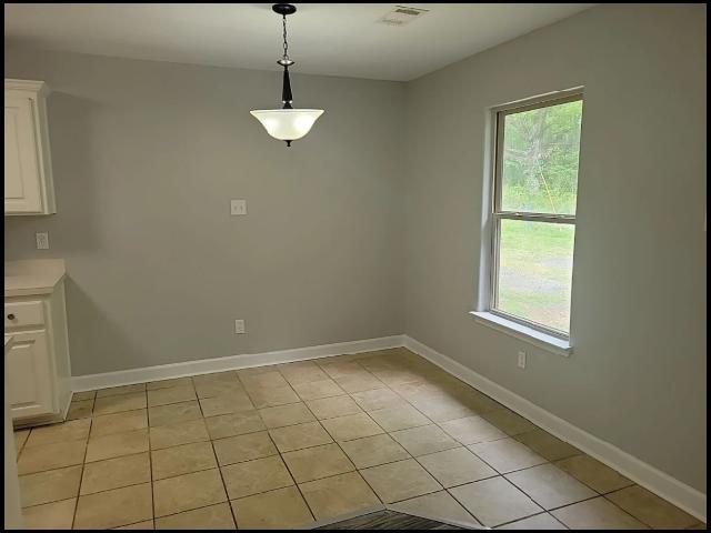 Photo - 183 Charles Dr