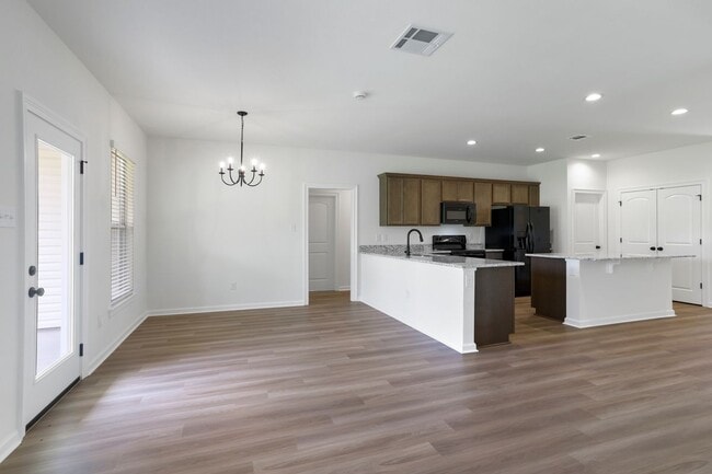 Photo - 13615 Ball Park Rd