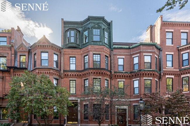 Building Photo - 216 Commonwealth Ave Unit 4