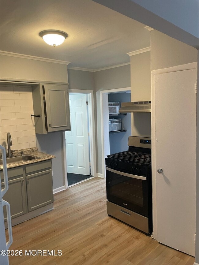 Photo - 93 N Broadway Unit 1