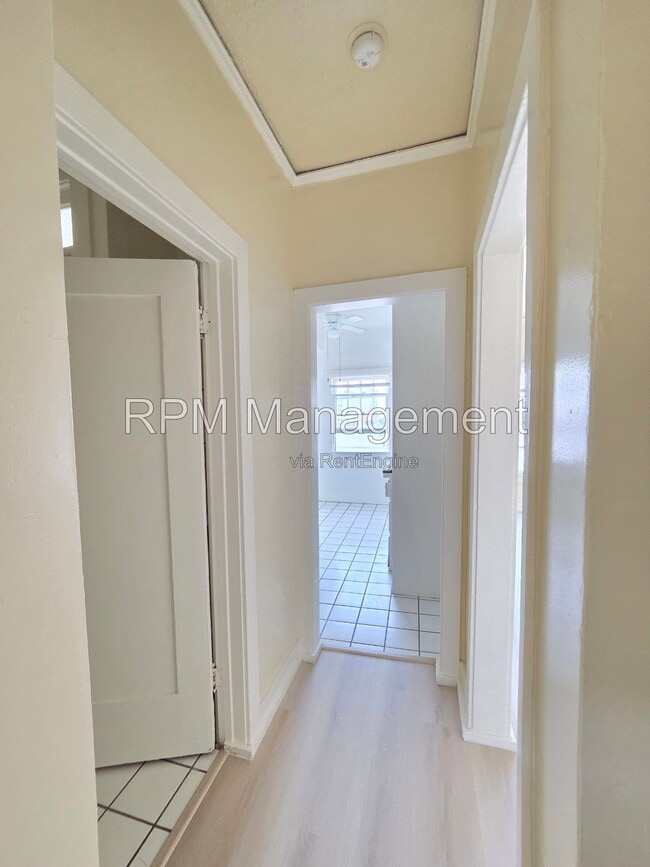 1825 Ivar Ave Unit 304