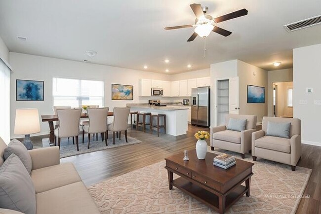 Photo - 179 Dorian Lp