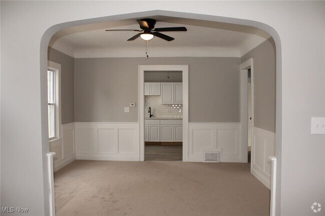 Building Photo - 463 E 148th St Unit Up Rental