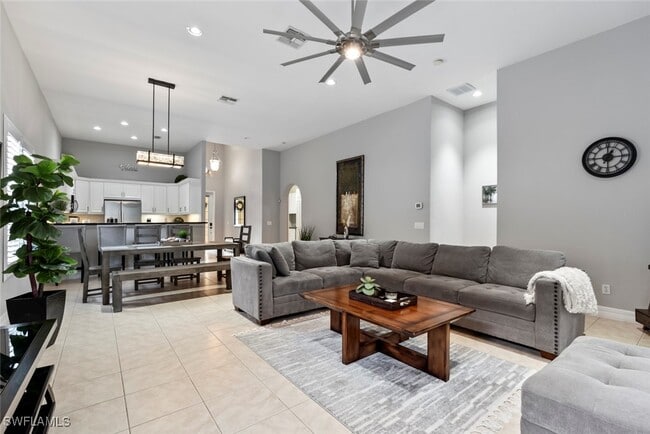 Photo - 6051 Shallows Way