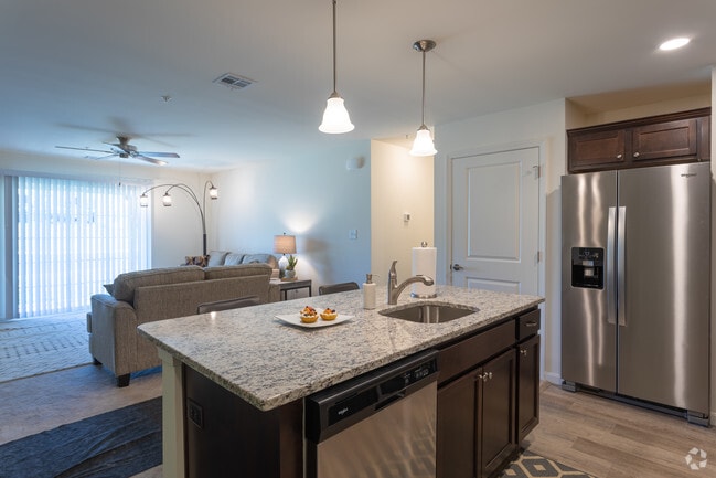 Apt 3515