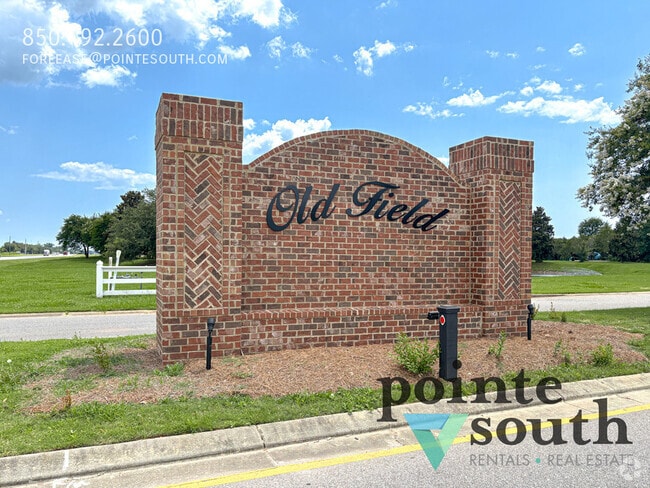 Building Photo - 24119 Weatherbee Park Dr Rental