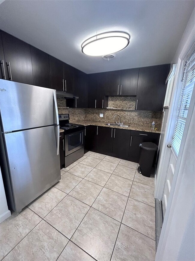 Photo - 3500 Polk St Unit ONE OF A KIND CONDO